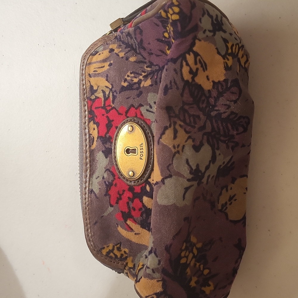 Fossil make up bag